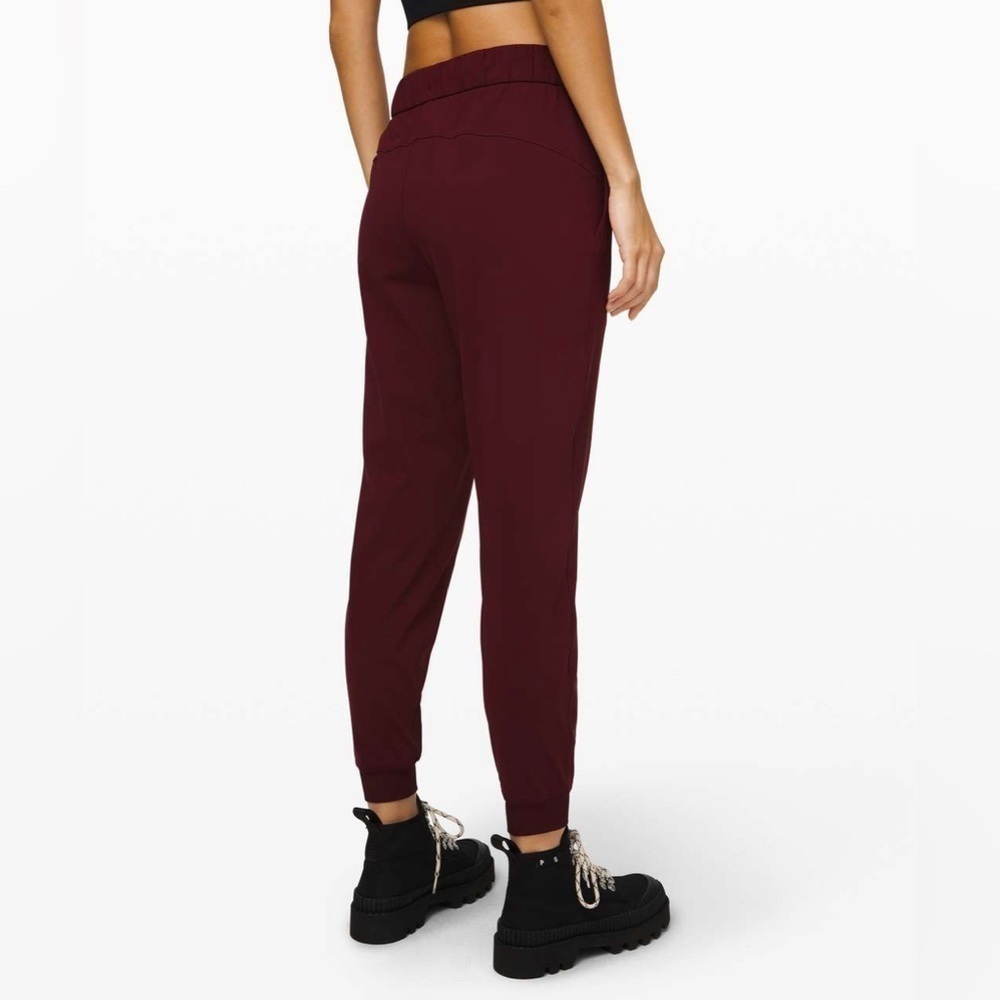Lululemon On the Fly Jogger | Luxtreme | Garnet Maroon | Women's 4 28" inseam - Picture 2 of 14